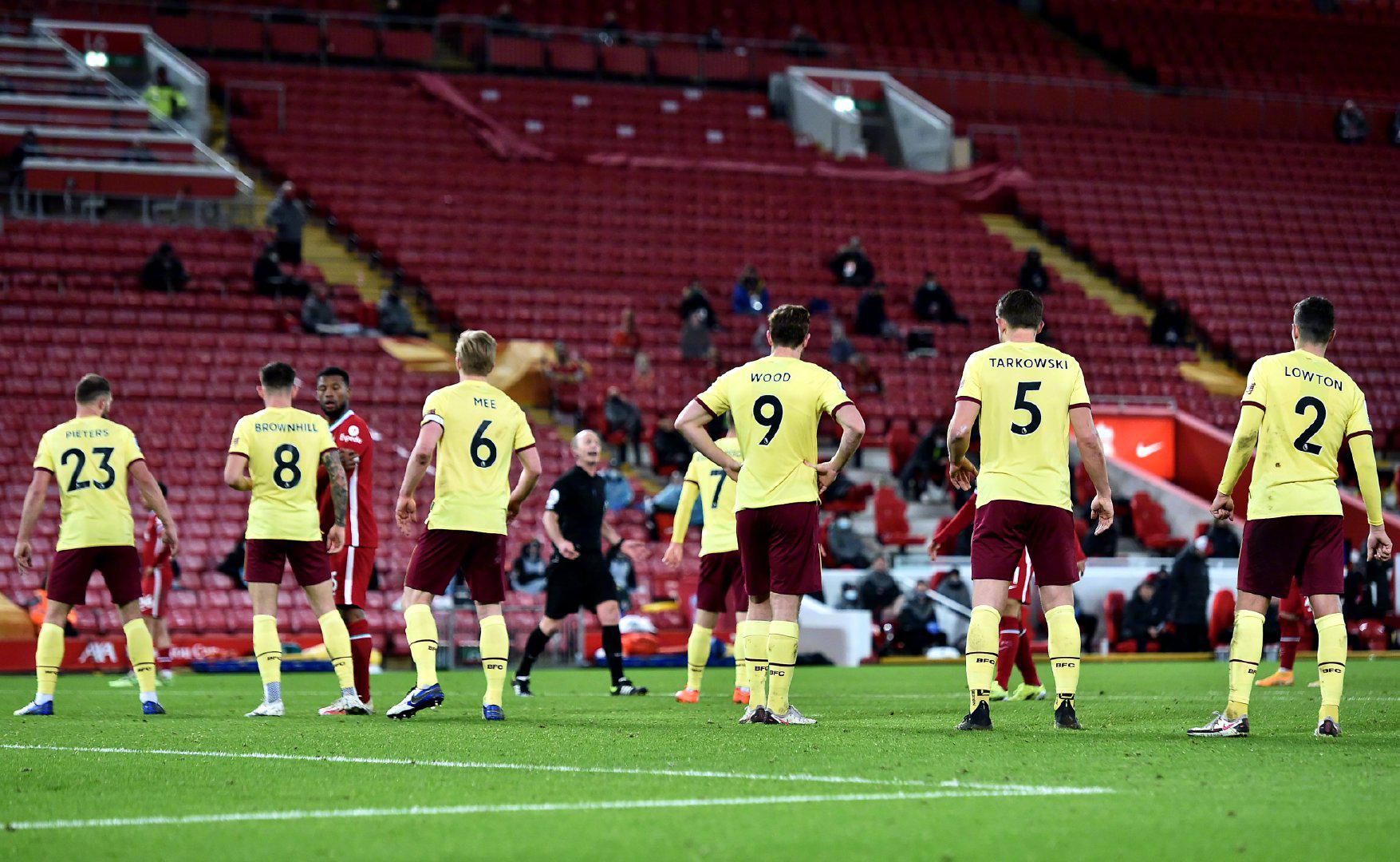 了足球新趋 了足球新趋